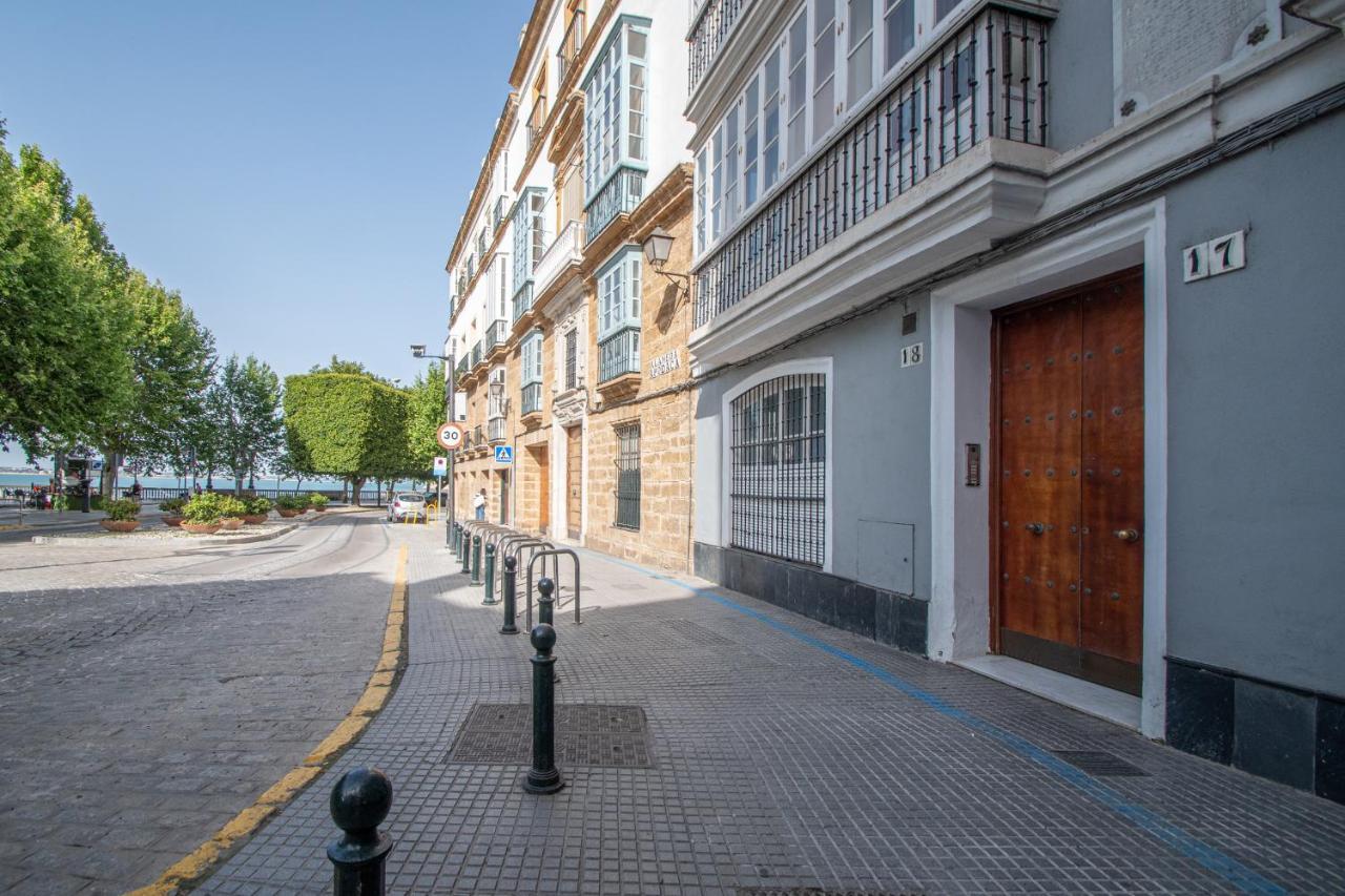 Apartamento El Meridiano De Cádiz Exterior foto